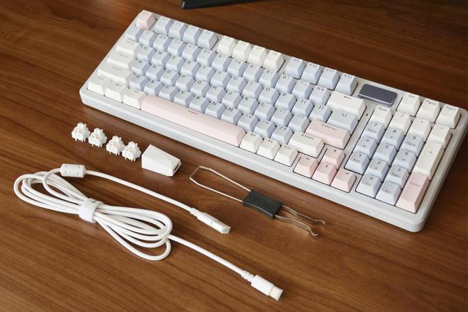 V700DIY-98长续航版无线键鼠套装体验新葡京娱乐王炸组合雷柏VT9 MAX+雷柏(图4)