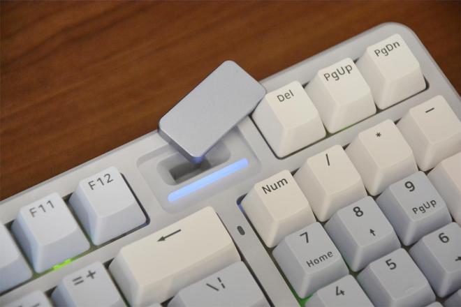 V700DIY-98长续航版无线键鼠套装体验新葡京娱乐王炸组合雷柏VT9 MAX+雷柏(图3)