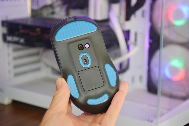 V700DIY-98长续航版无线键鼠套装体验新葡京娱乐王炸组合雷柏VT9 MAX+雷柏(图17)