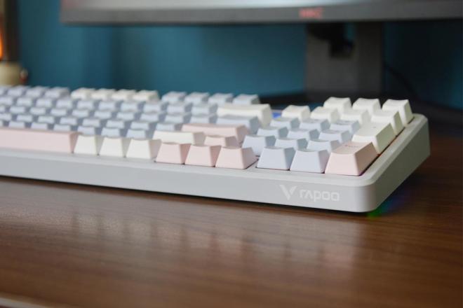 V700DIY-98长续航版无线键鼠套装体验新葡京娱乐王炸组合雷柏VT9 MAX+雷柏(图14)